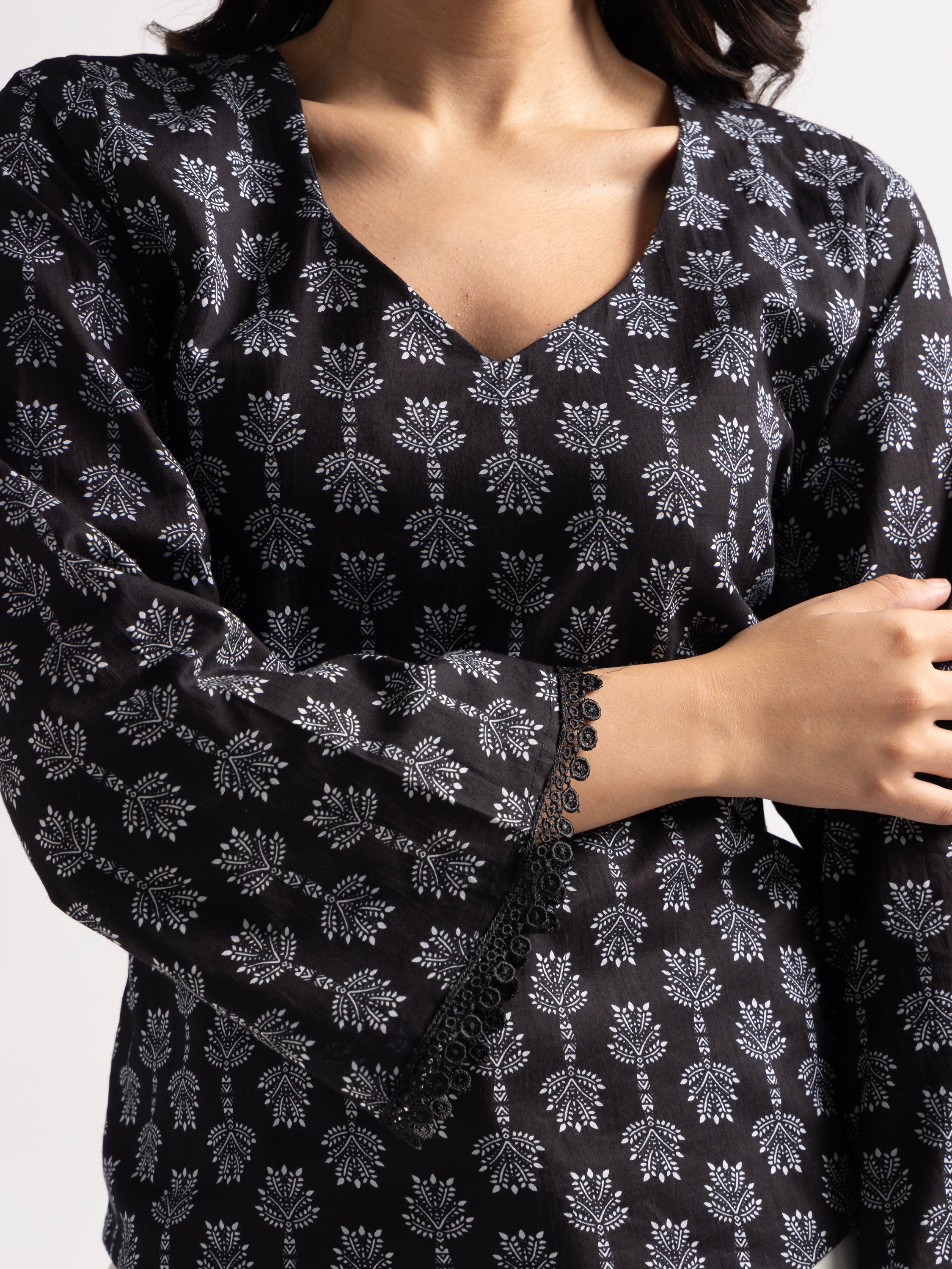 Zehra back adjustable kurti