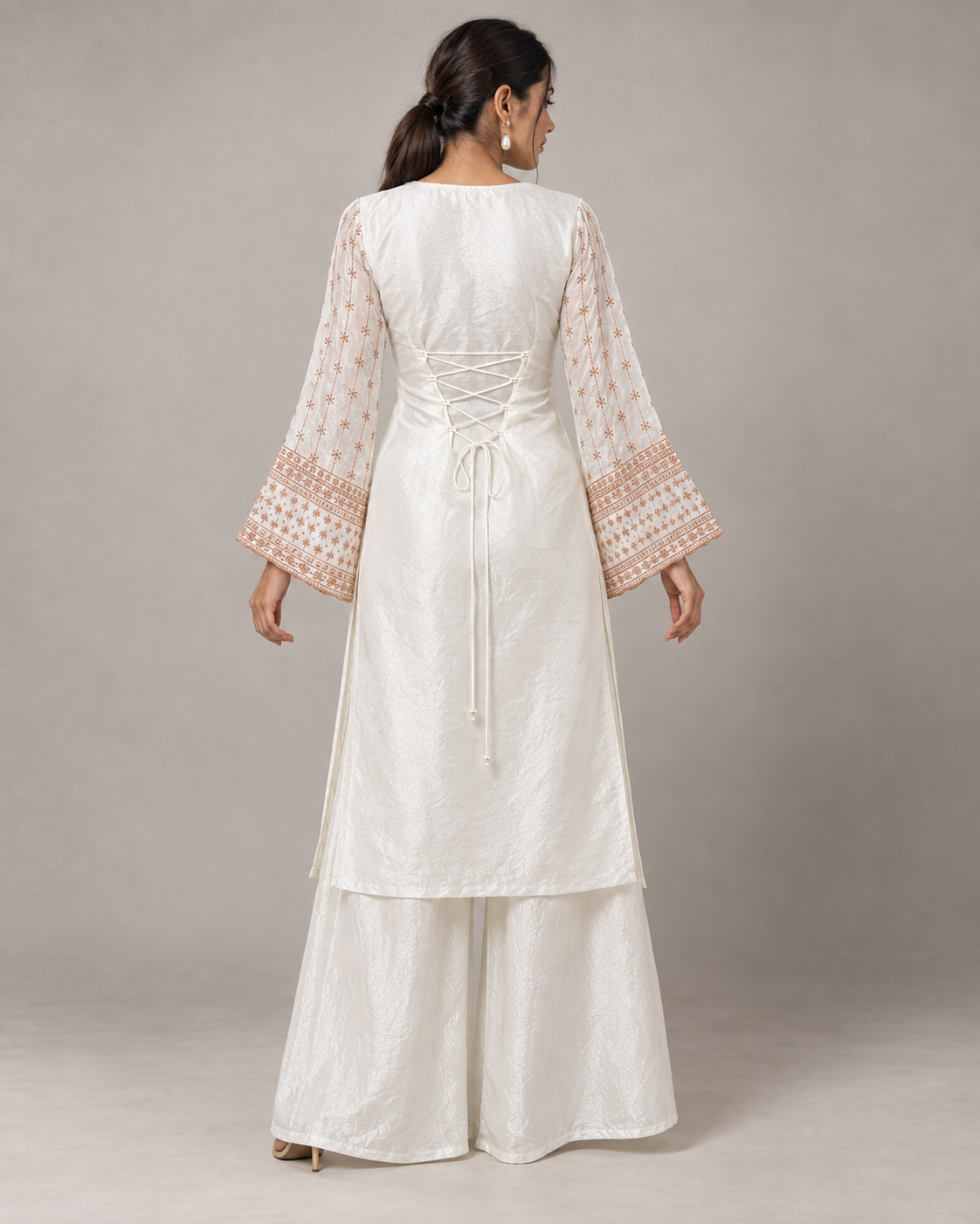 Lehar | Bell Sleeve Embroidered Kurta
