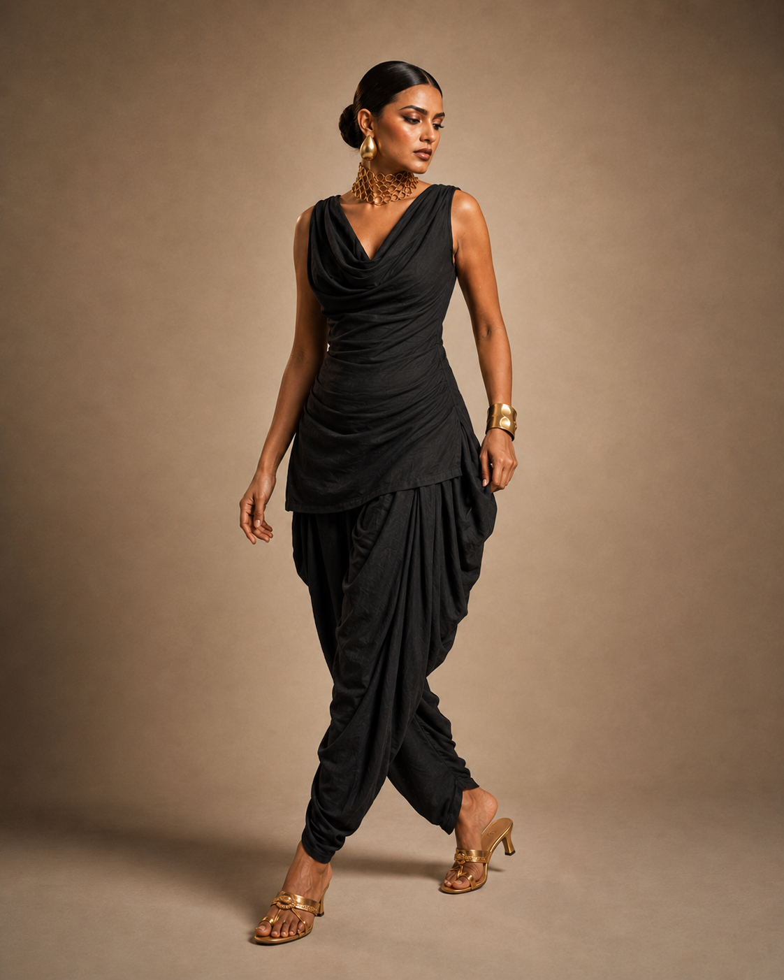 Ahana Cowl Corset Kurti | Black